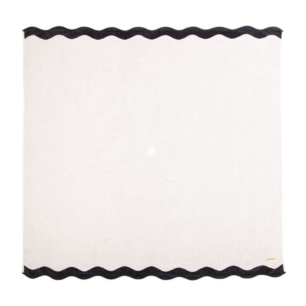 The Beach Blanket - Rivie White - Image 3