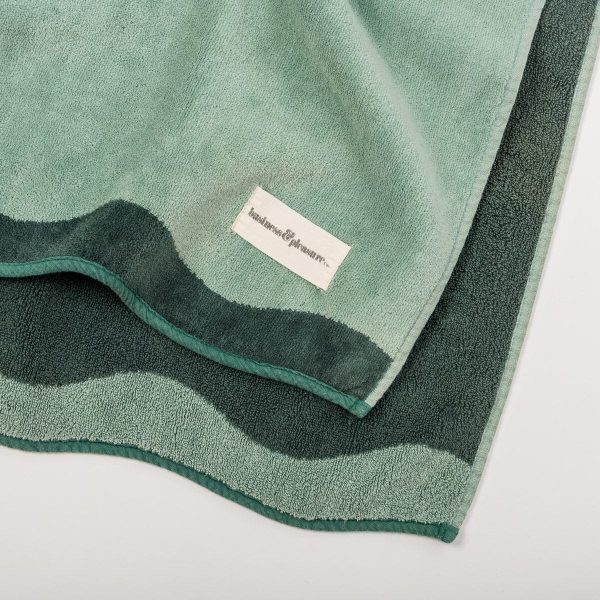 The Beach Towel - Rivie Green - Image 7